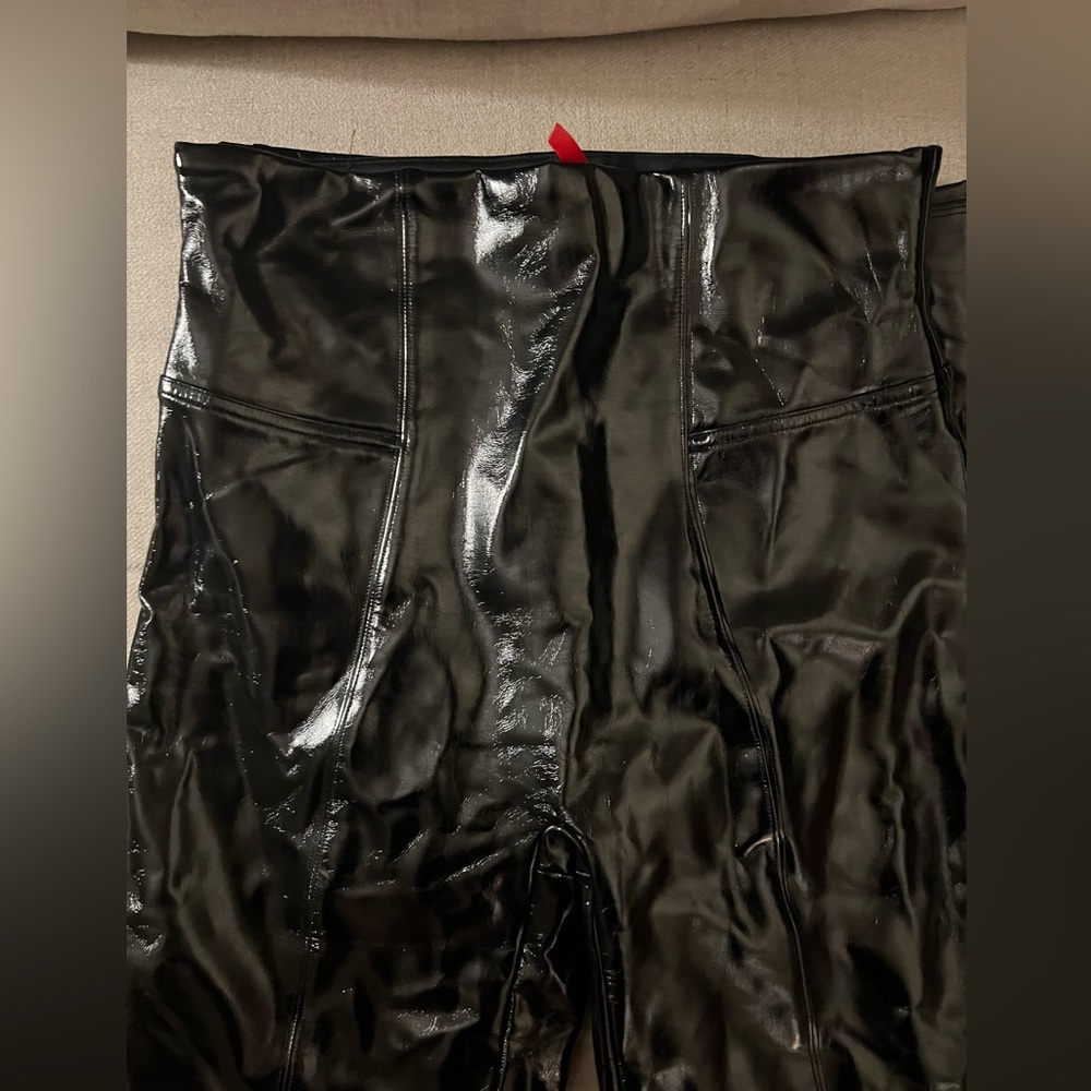 Spanx Vegan leather-size m leggings
